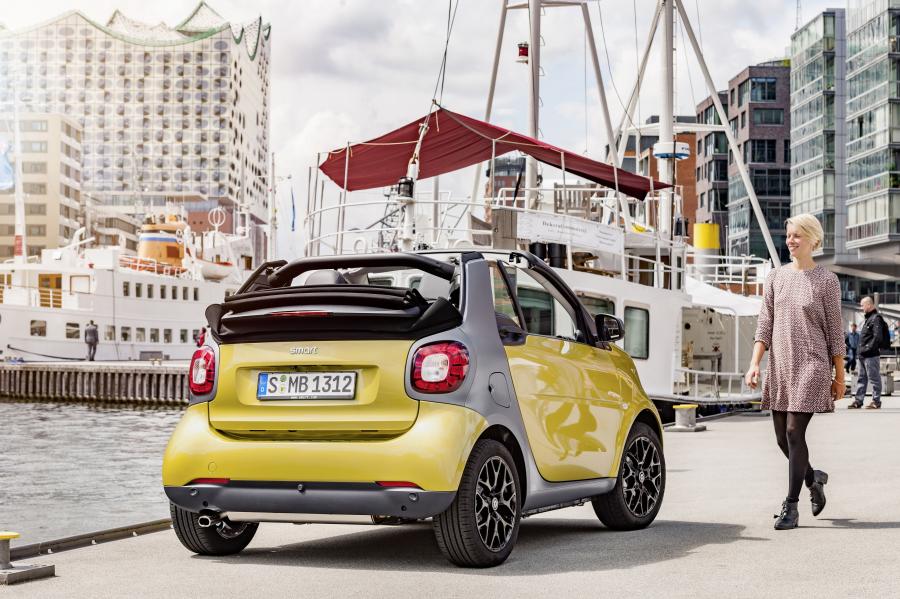  Smart ForTwo Prime Cabrio 2016 года  (фото 4 из 33)